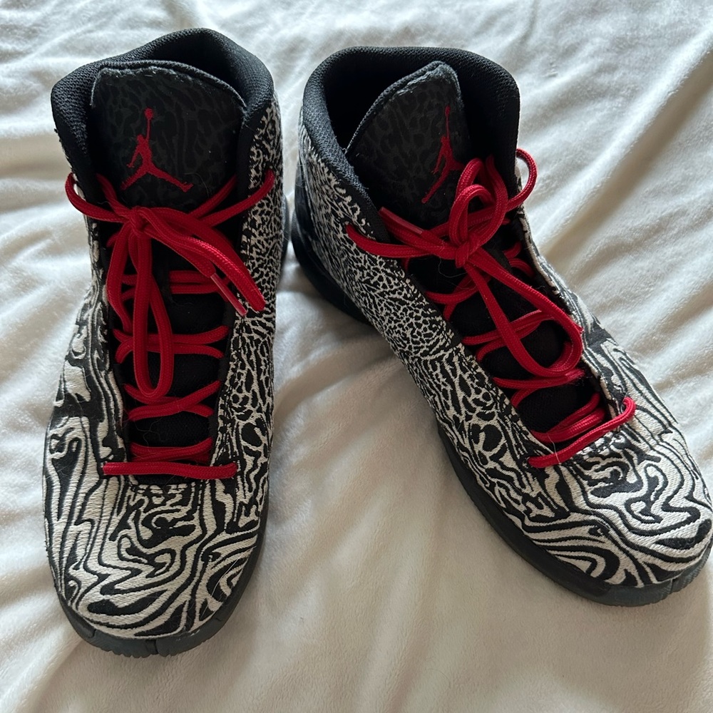 Air Jordan Super.Fly JCRD 'White Gym Red' 812870-101